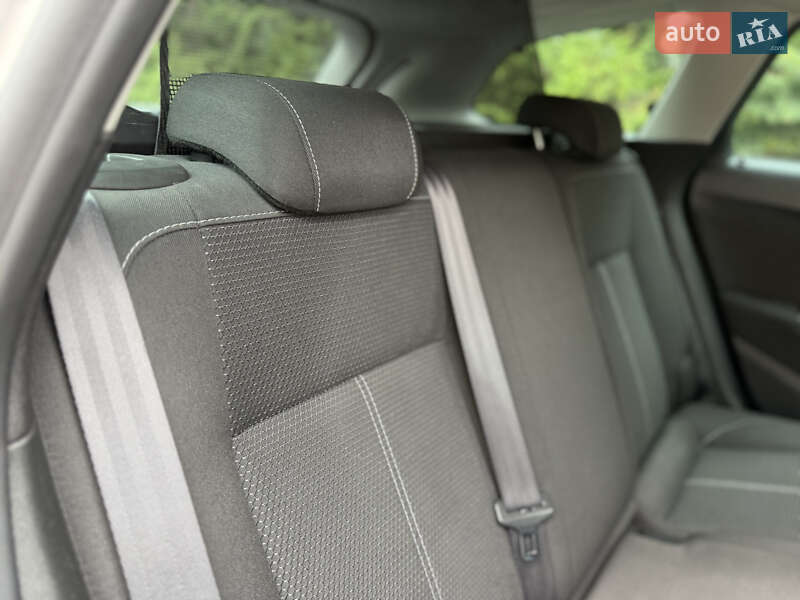 Универсал Opel Astra 2015 в Тернополе