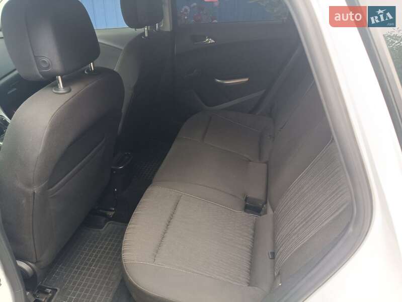 Універсал Opel Astra 2011 в Кропивницькому фото 2 Універсал Opel Astra 2011 в Кропивницькому