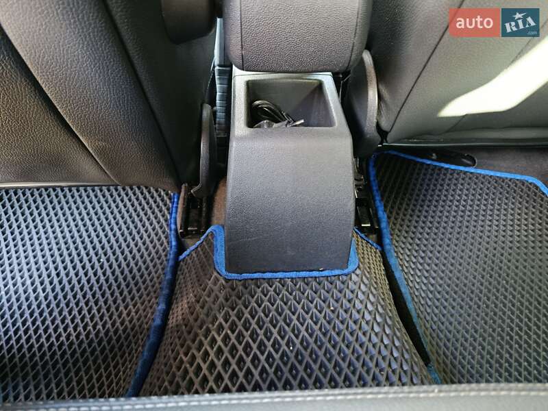 Универсал Opel Astra 2009 в Борисполе