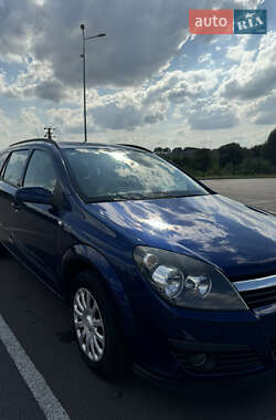 Универсал Opel Astra 2006 в 