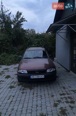 Універсал Opel Astra 1995 в 