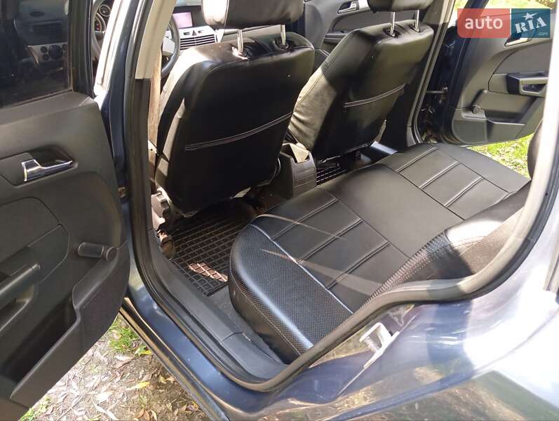 Універсал Opel Astra 2006 в Новгород-Сіверському