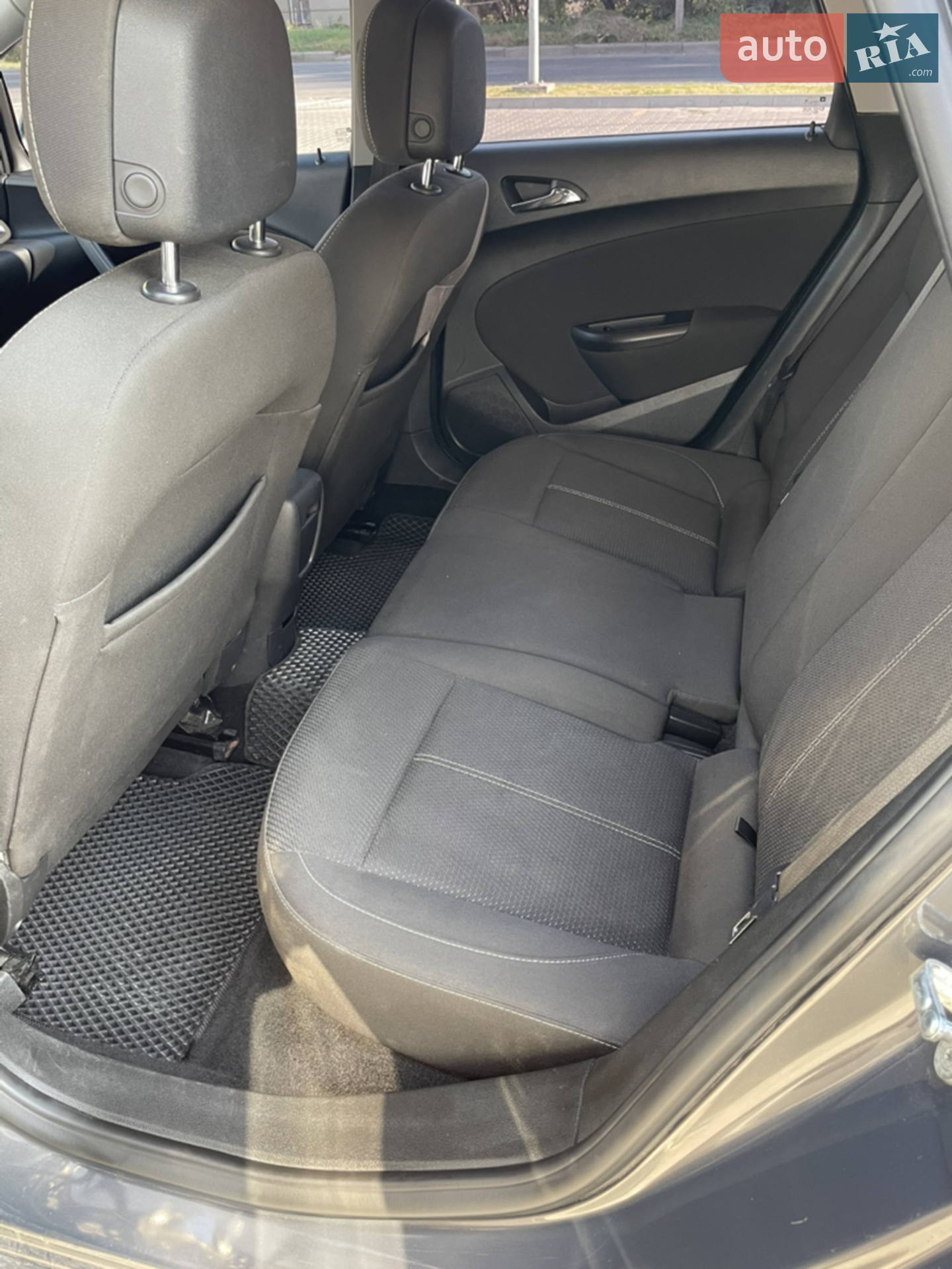 2012 Opel Astra - мініатюра 7