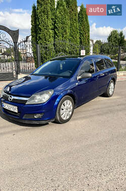 Универсал Opel Astra 2005 в 