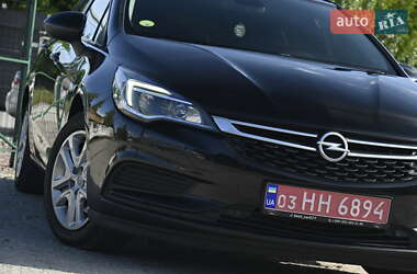 Универсал Opel Astra 2017 в 