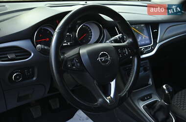 Универсал Opel Astra 2017 в 