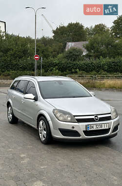 Універсал Opel Astra 2005 в 