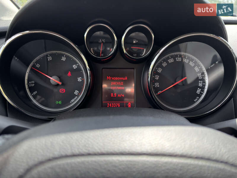 Универсал Opel Astra 2011 в Луцке