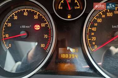 Универсал Opel Astra 2006 в 