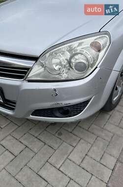 Универсал Opel Astra 2007 в 