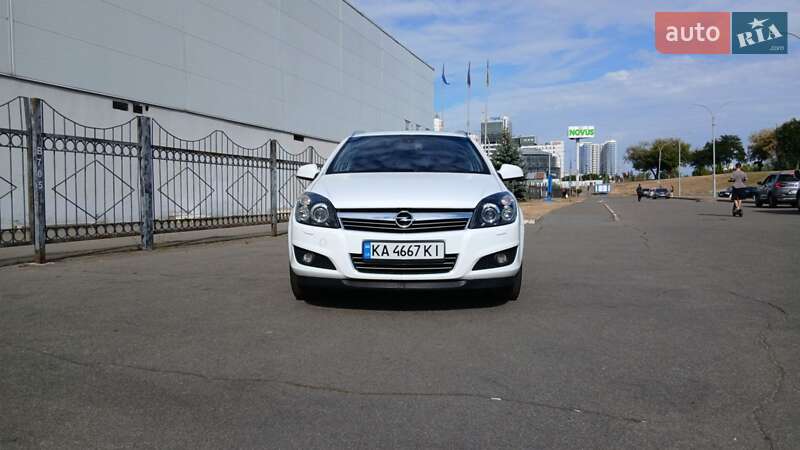 Универсал Opel Astra 2009 в Киеве фото 6 Универсал Opel Astra 2009 в Киеве