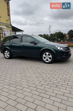 Универсал Opel Astra 2004 в 