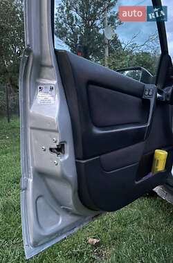 Универсал Opel Astra 2000 в 