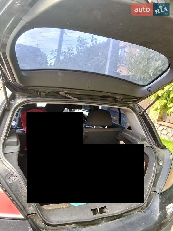 Хэтчбек Opel Astra 2006 в Умани