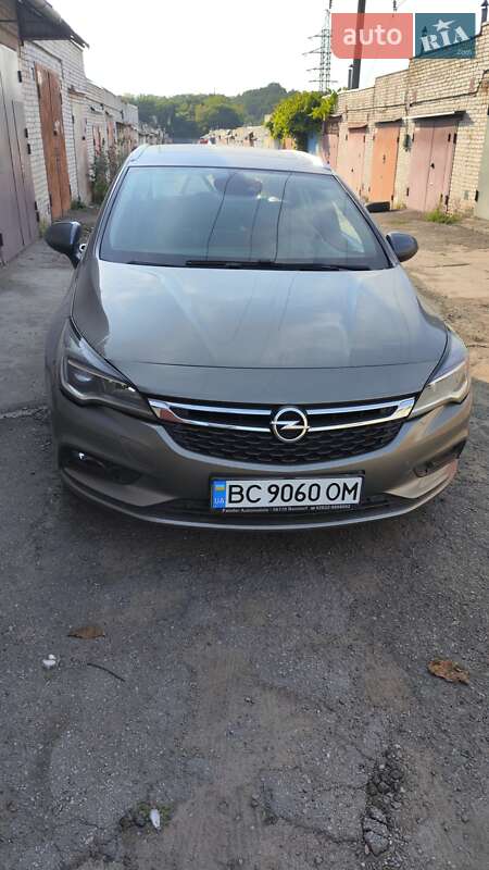 Opel Astra 2017