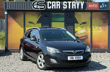 Універсал Opel Astra 2012 в Стрию