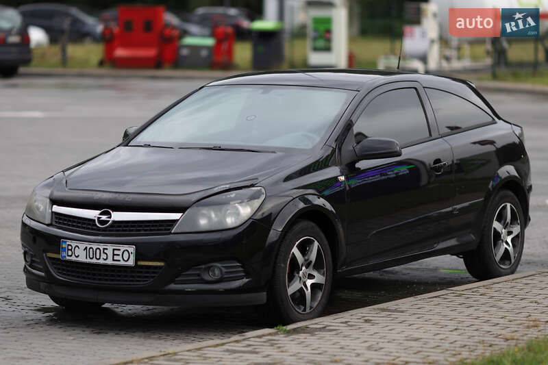 Хэтчбек Opel Astra 2008 в 