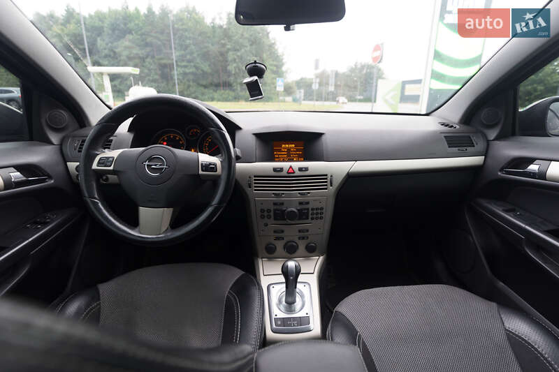 Хетчбек Opel Astra 2008 в Львові