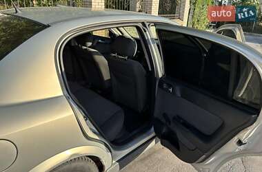 Седан Opel Astra 2007 в Виннице