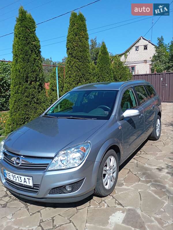 Opel Astra 2008