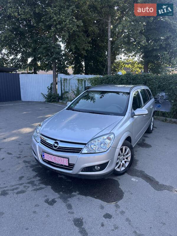 Opel Astra 2008
