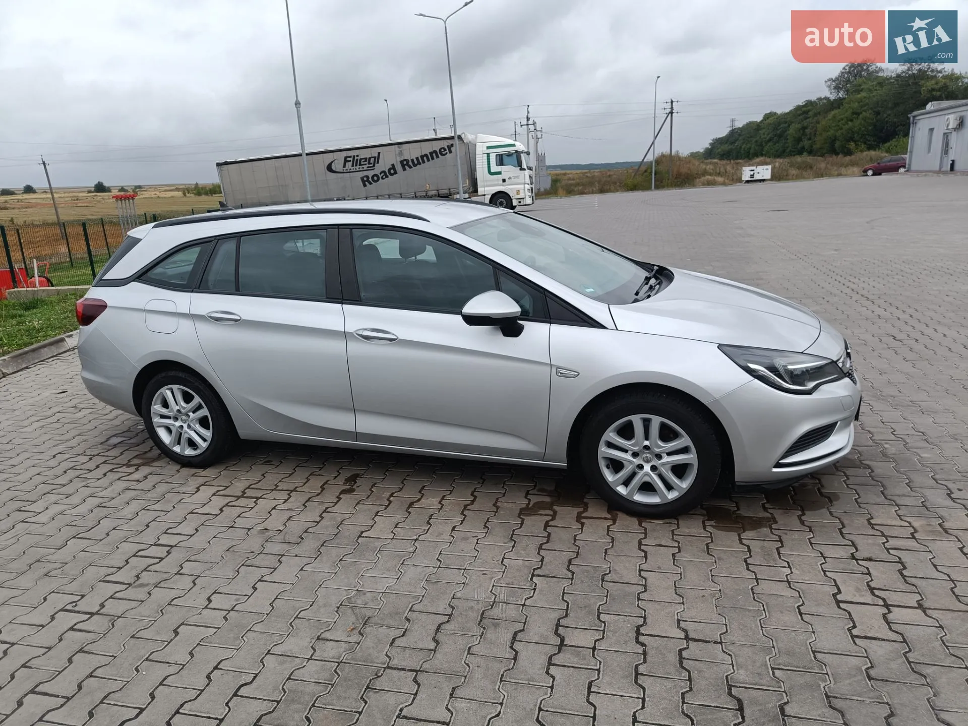 2017 Opel Astra - мініатюра 3
