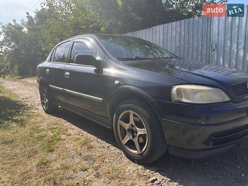 Седан Opel Astra 2006 в Киеве фото 10 Седан Opel Astra 2006 в Киеве