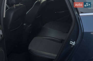 Универсал Opel Astra 2013 в 