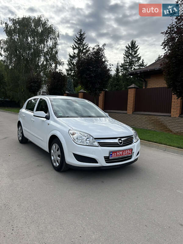 Opel Astra 2008