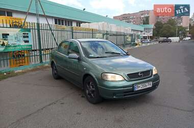Седан Opel Astra 2000 в 