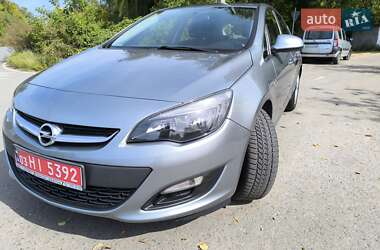 Хэтчбек Opel Astra 2013 в Ахтырке