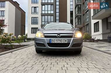 Универсал Opel Astra 2004 в 