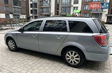 Универсал Opel Astra 2004 в 