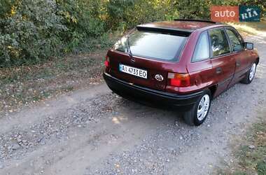 Хэтчбек Opel Astra 1993 в 