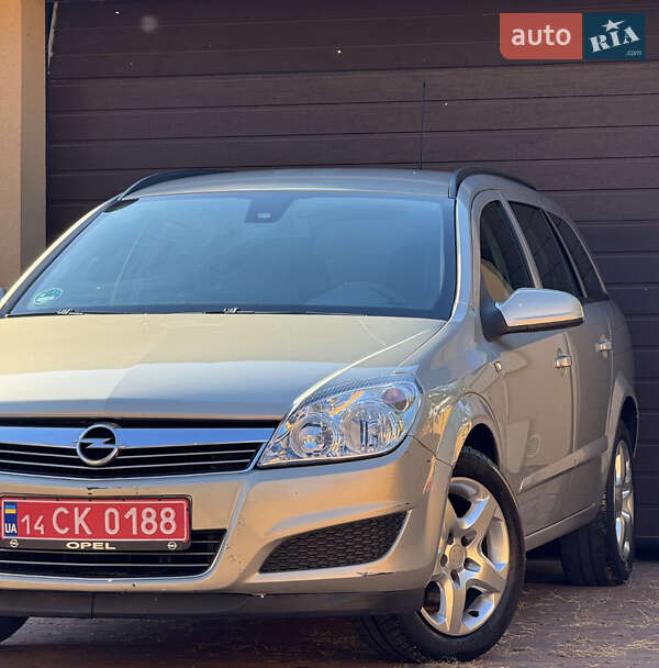 Opel Astra 2008