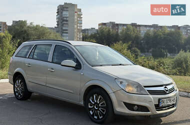 Универсал Opel Astra 2008 в 