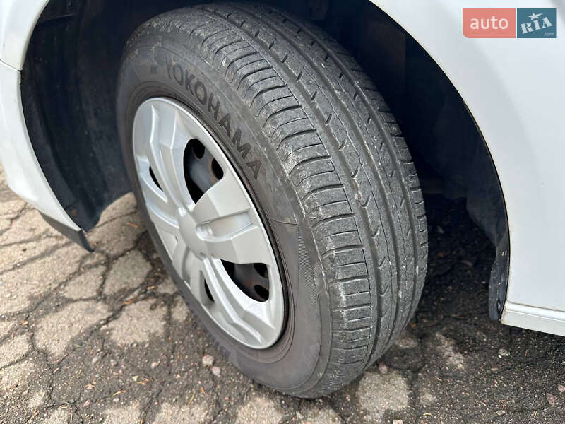 Универсал Opel Astra 2008 в Ровно