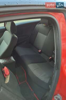 Хэтчбек Opel Astra 2006 в 