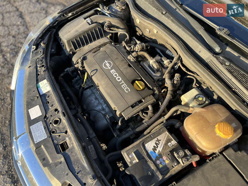 Универсал Opel Astra 2009 в Тернополе