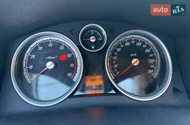 Универсал Opel Astra 2009 в 