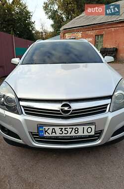 Универсал Opel Astra 2008 в Киеве