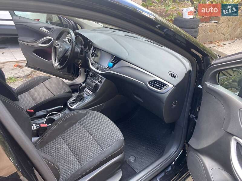 Универсал Opel Astra 2017 в Одессе
