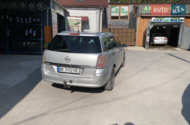 Универсал Opel Astra 2009 в 
