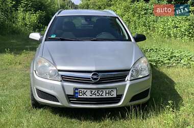 Универсал Opel Astra 2009 в 
