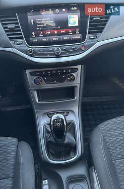 Універсал Opel Astra 2019 в 