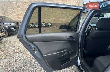 Универсал Opel Astra 2007 в 