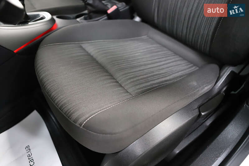 Универсал Opel Astra 2013 в Дрогобыче