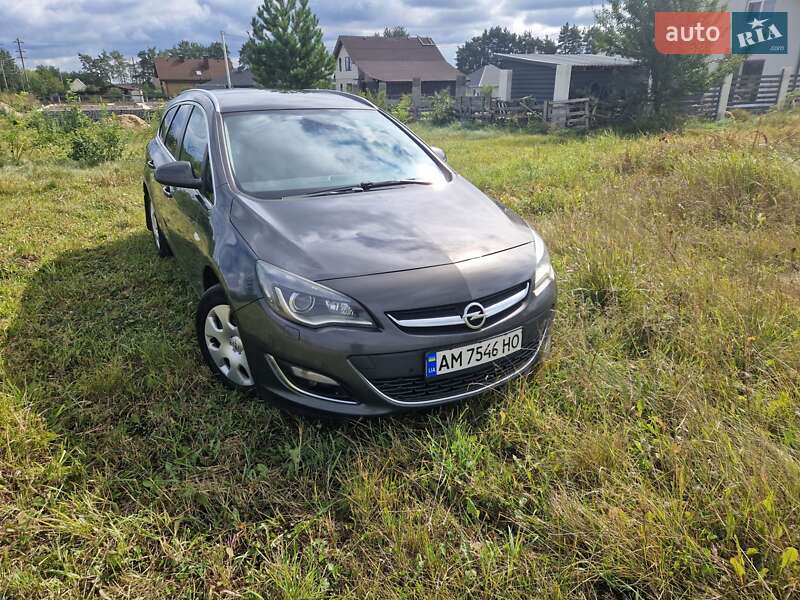 Opel Astra 2014
