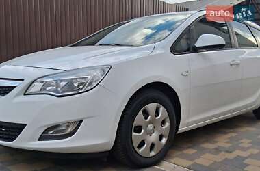 Универсал Opel Astra 2011 в Харькове