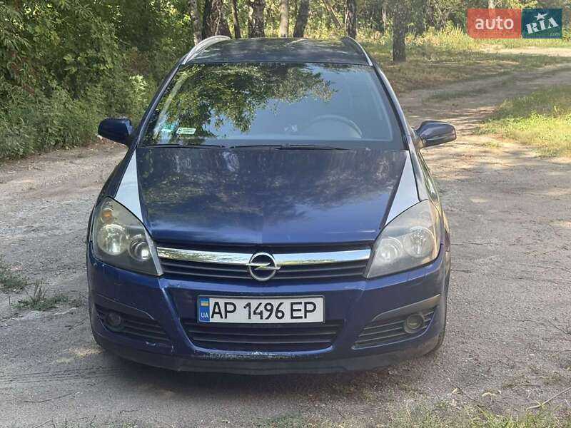 Универсал Opel Astra 2006 в 